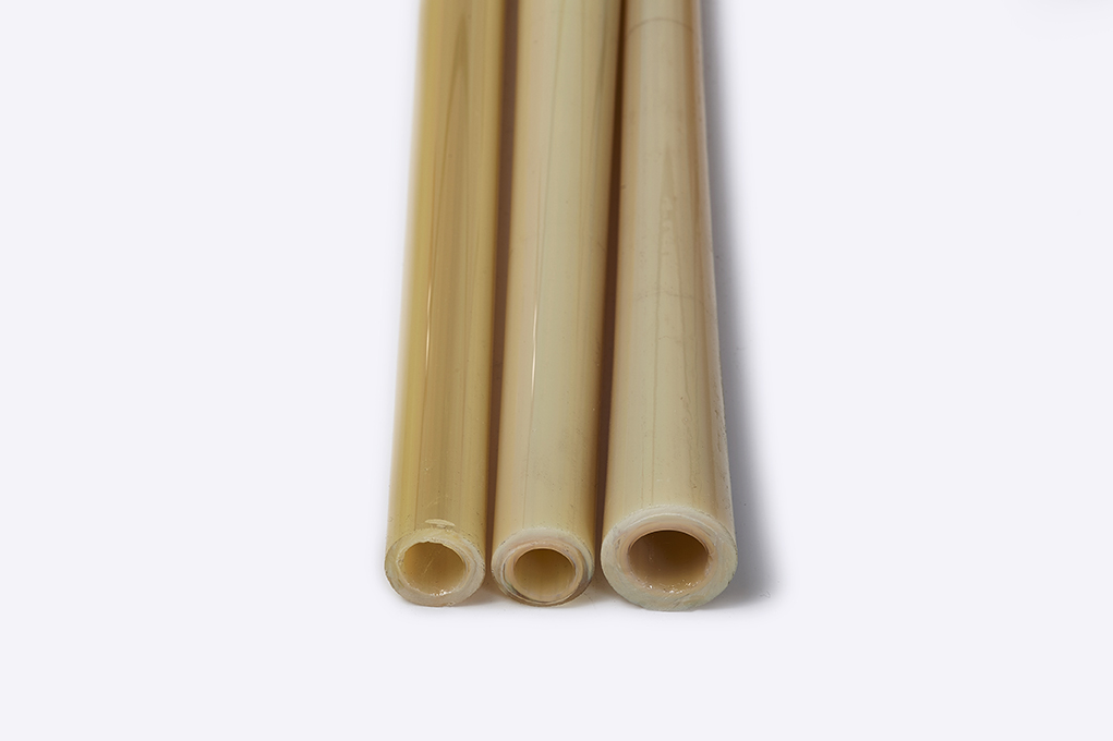 _D5A2620_Moist_Cream_STain